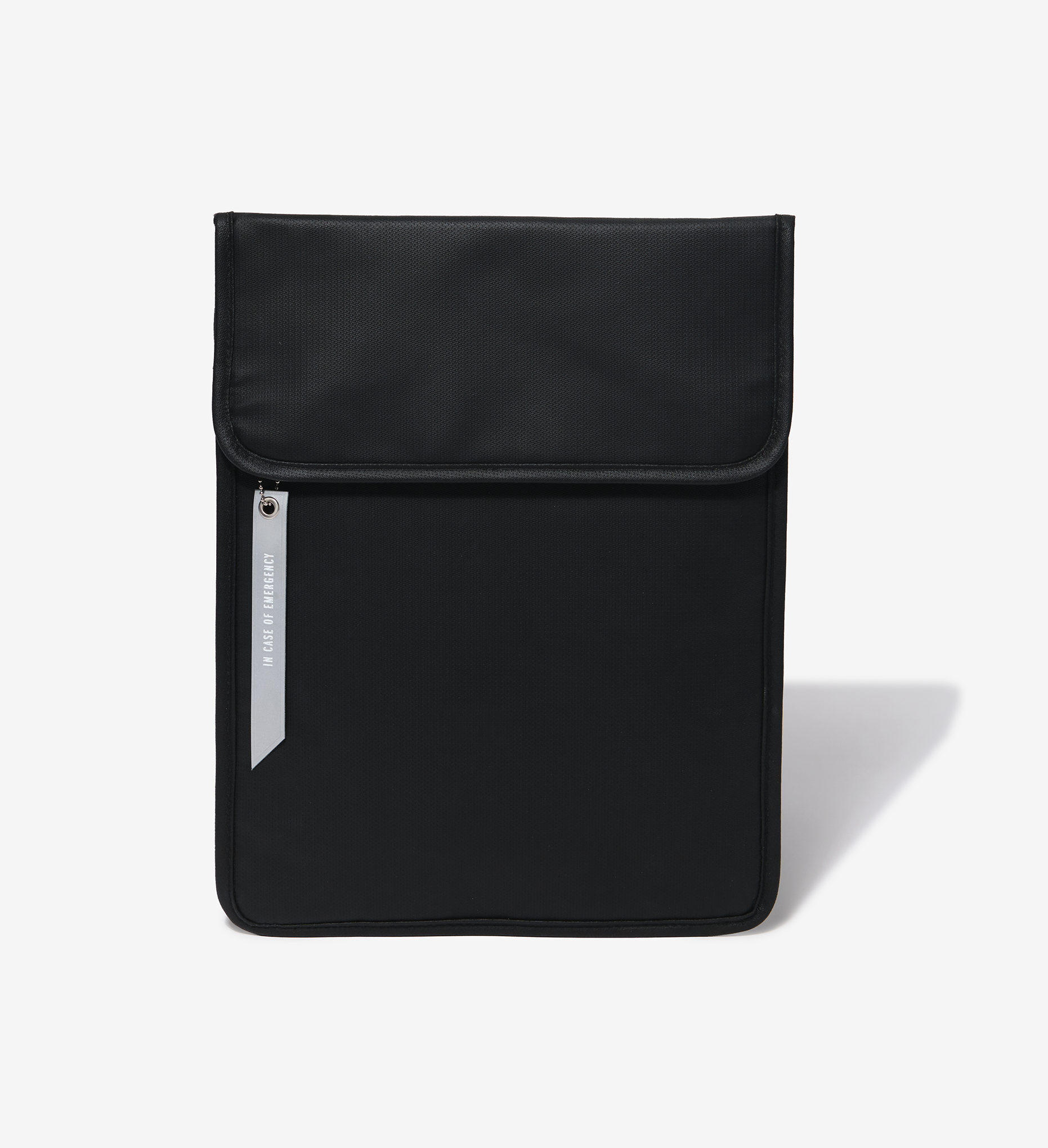 ○Fallett○ Freid Paper Bag Black FA2401BG06BK