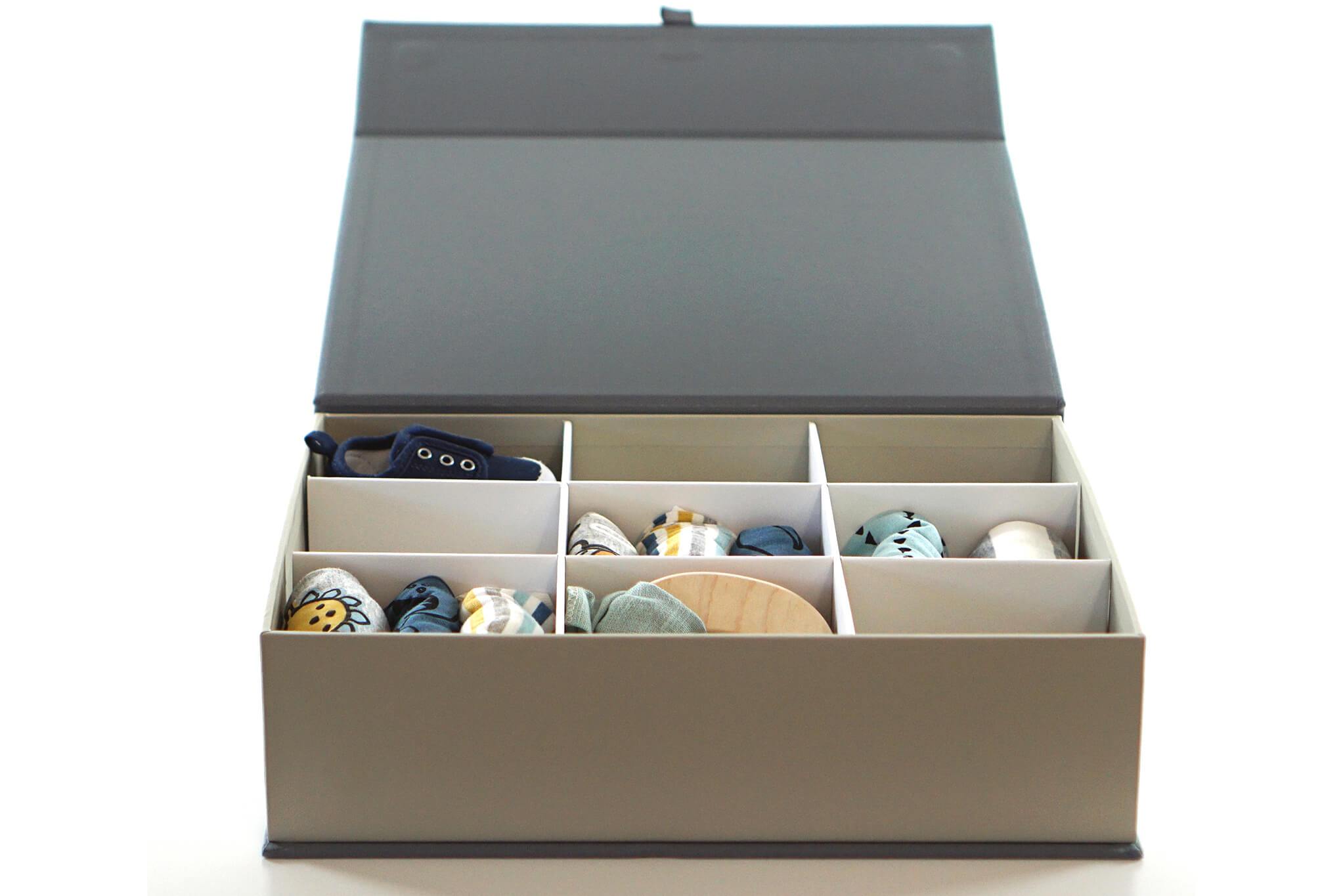 open slate overflow box with props.